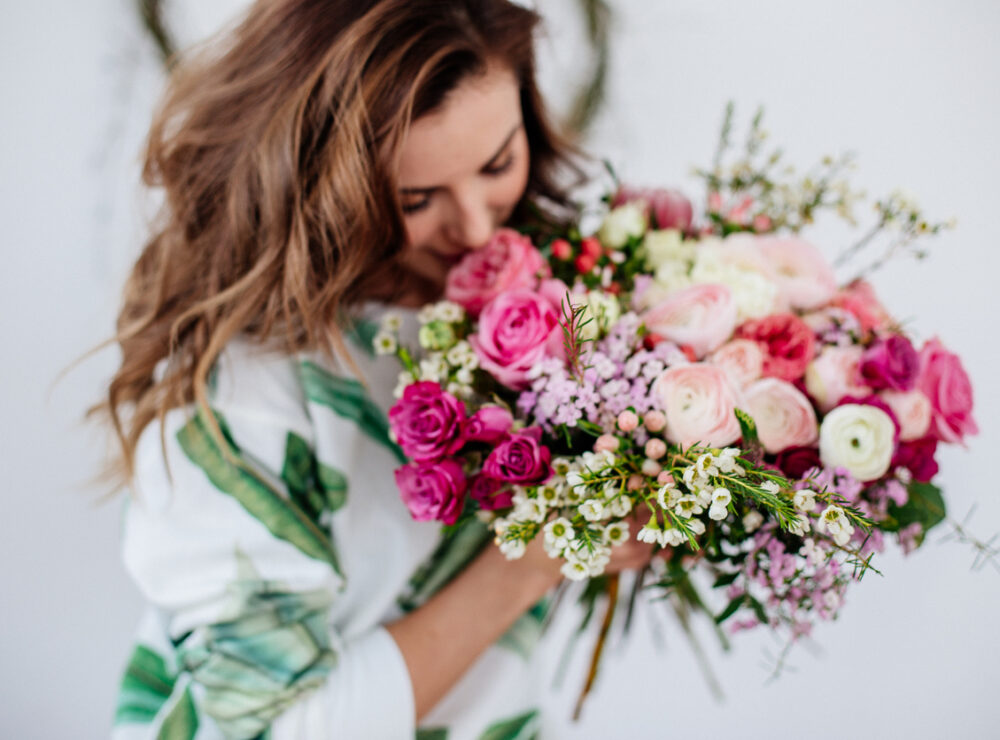 Surprise your Valentine with the most beautiful peonies