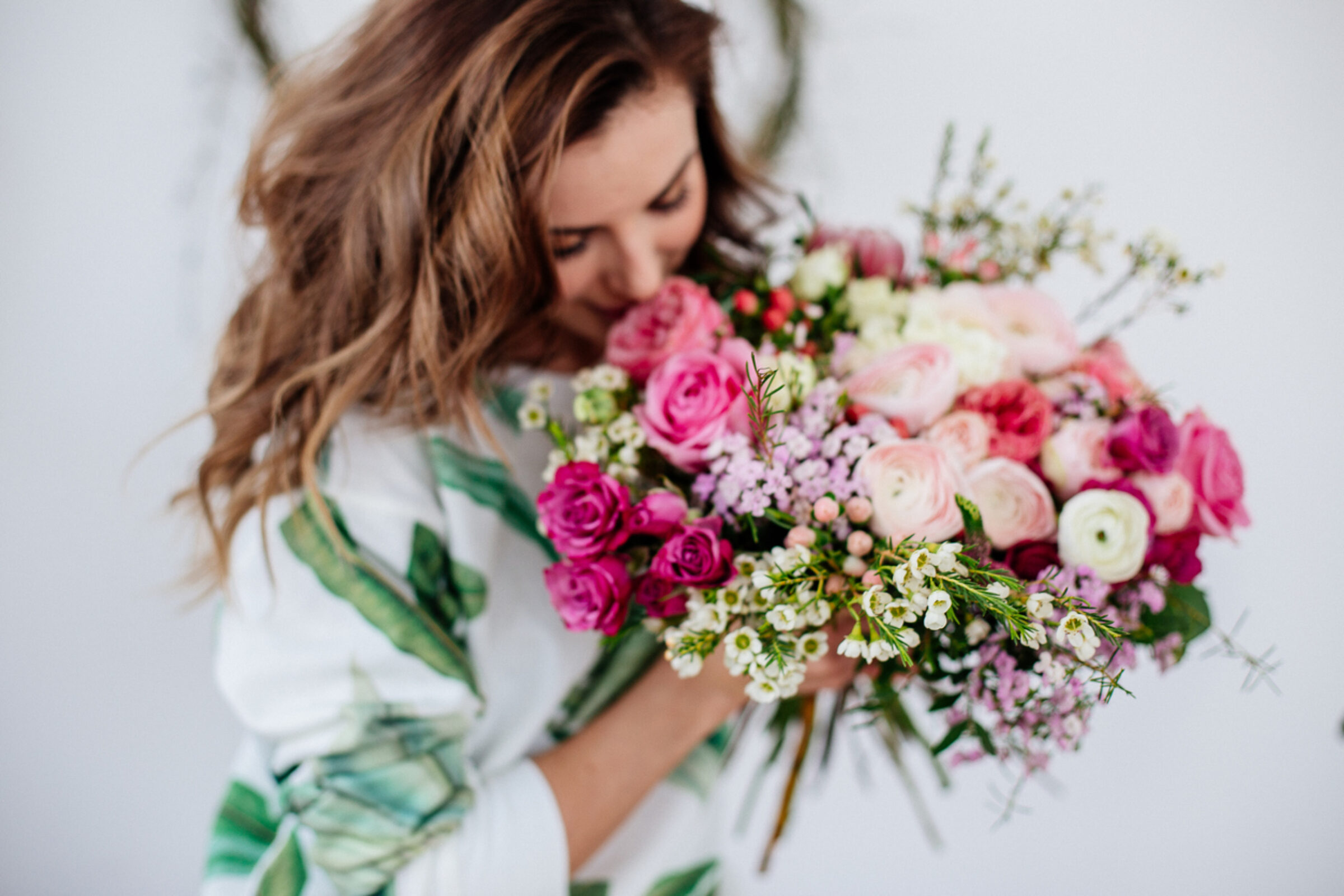 Surprise your Valentine with the most beautiful peonies